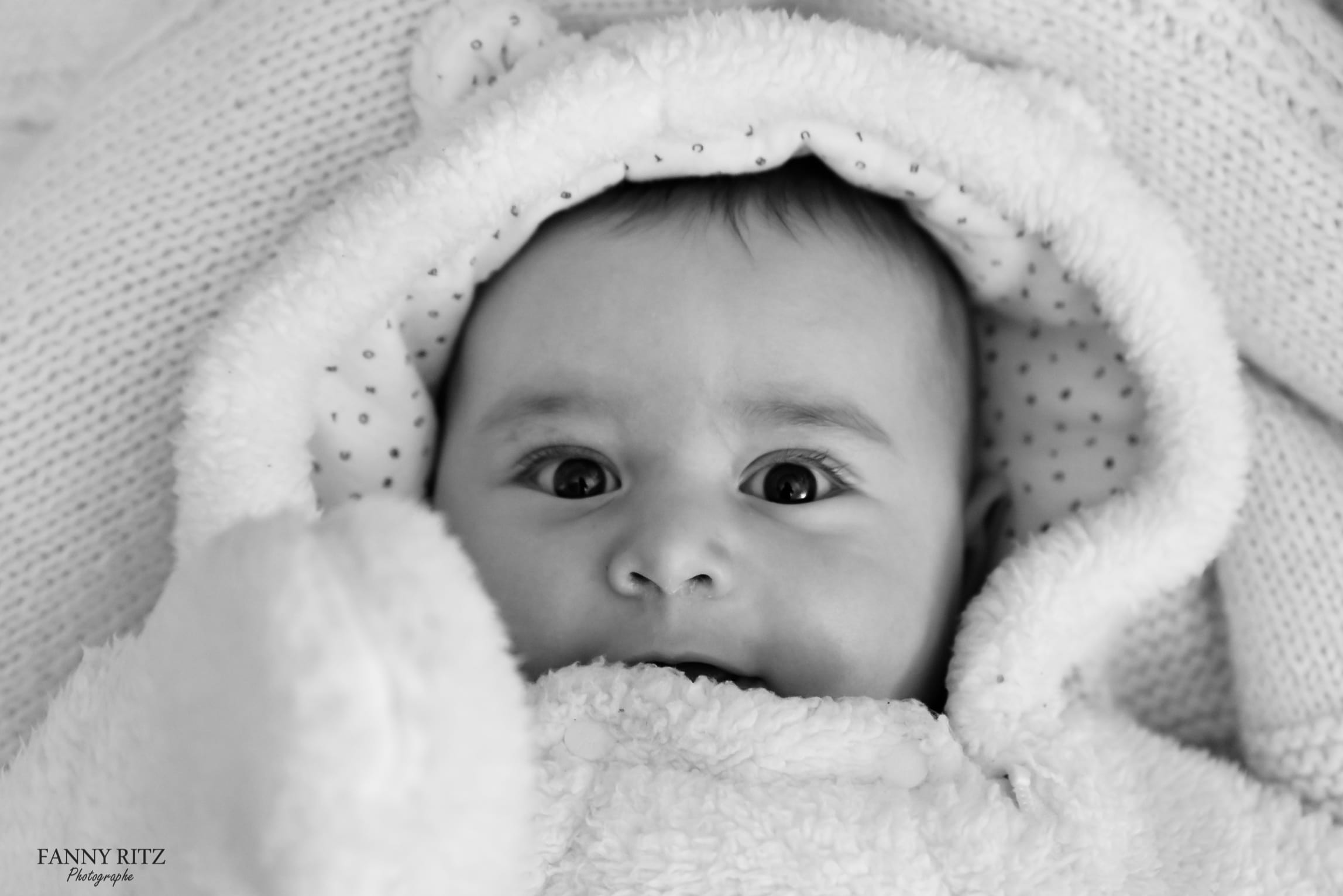 photographe naissance paris - photo de bébé 19