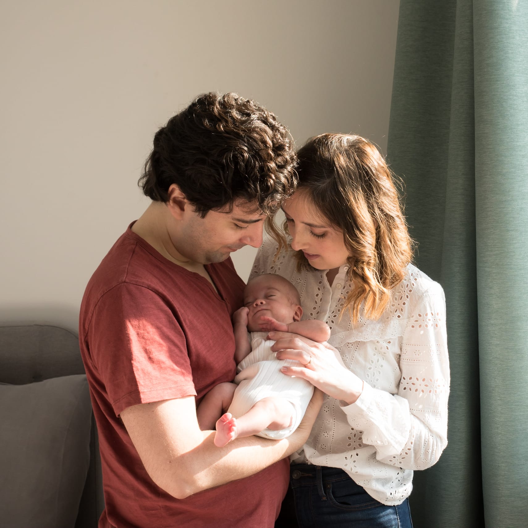 parents et leur bébé